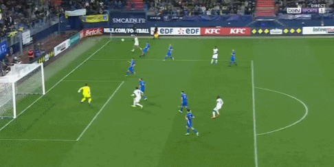 法国杯马赛9-0狂胜巴约晋级，格林伍德3射2传，古伊里2射1传