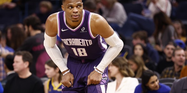 五星视频-三分你最准呀！威少半场有攻有传 三分5中3拿到11分3助攻